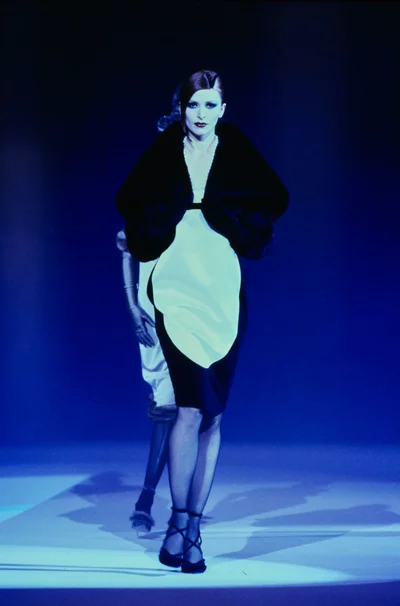 Look 25